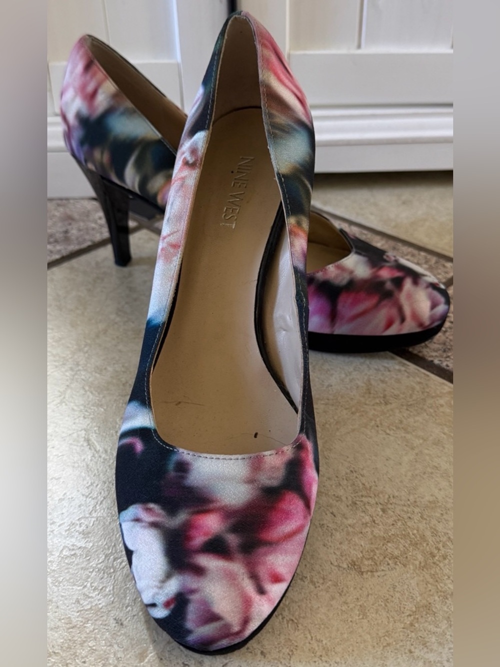 Nine West Floral Print Platform Pumps Size 7.5M